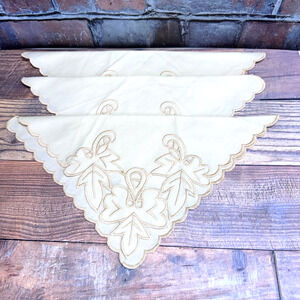 Set of 3 Vintage‎ Linen Napkins Scalloped Embroidered Leaf Cut out Beige 12"